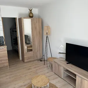 Charment Studio 100m De La Plage Place De Parking Cavalaire-sur-Mer